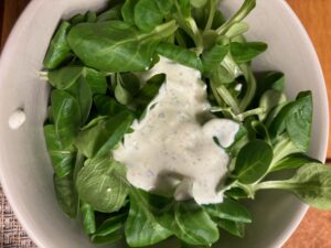 Mehr über den Artikel erfahren Italienisches Kräuter-Joghurt-Dressing