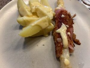 Mehr über den Artikel erfahren Spargel-Cordon-Bleu